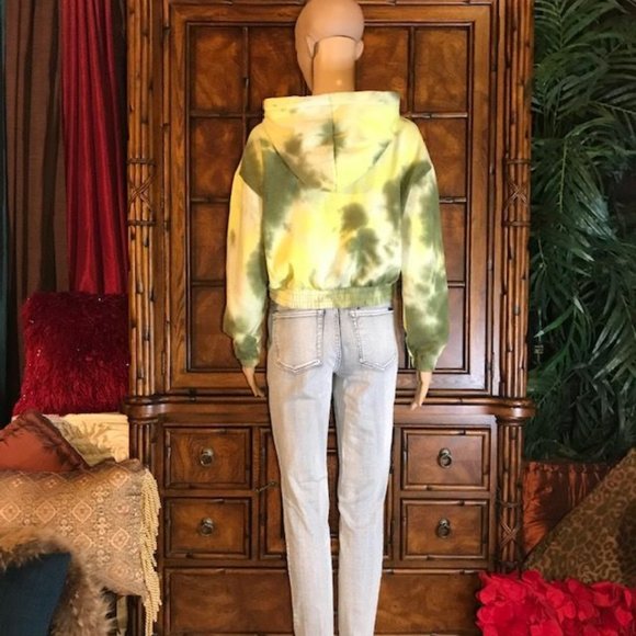 Tuscan Olive Fleece Lined Cotton Blend Cropped Tie Dye Sweatshirt Hoodie - Picture 7 of 14
